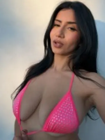 Roxie Sinner