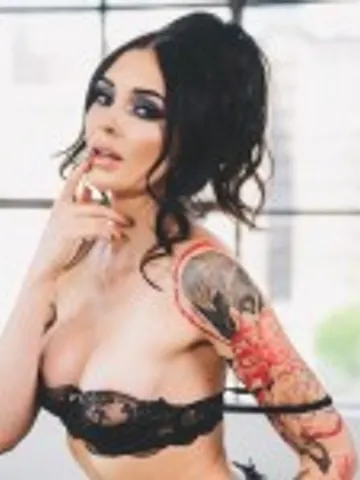 Charlotte Sins