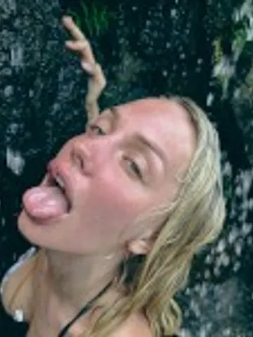 Angie Lynx